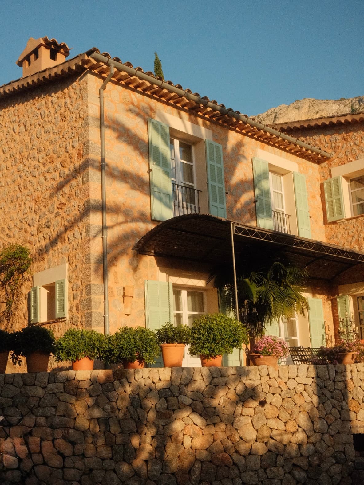Landscape & hotels photography